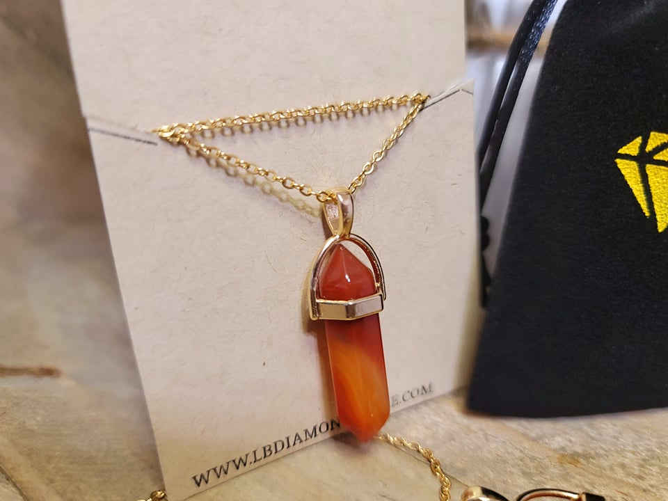 Carnelian Wrapped Pendant Necklace – Moonlit Crystal
